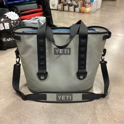 Used Yeti Hopped M30 Tote Soft Cooler (Read Description)