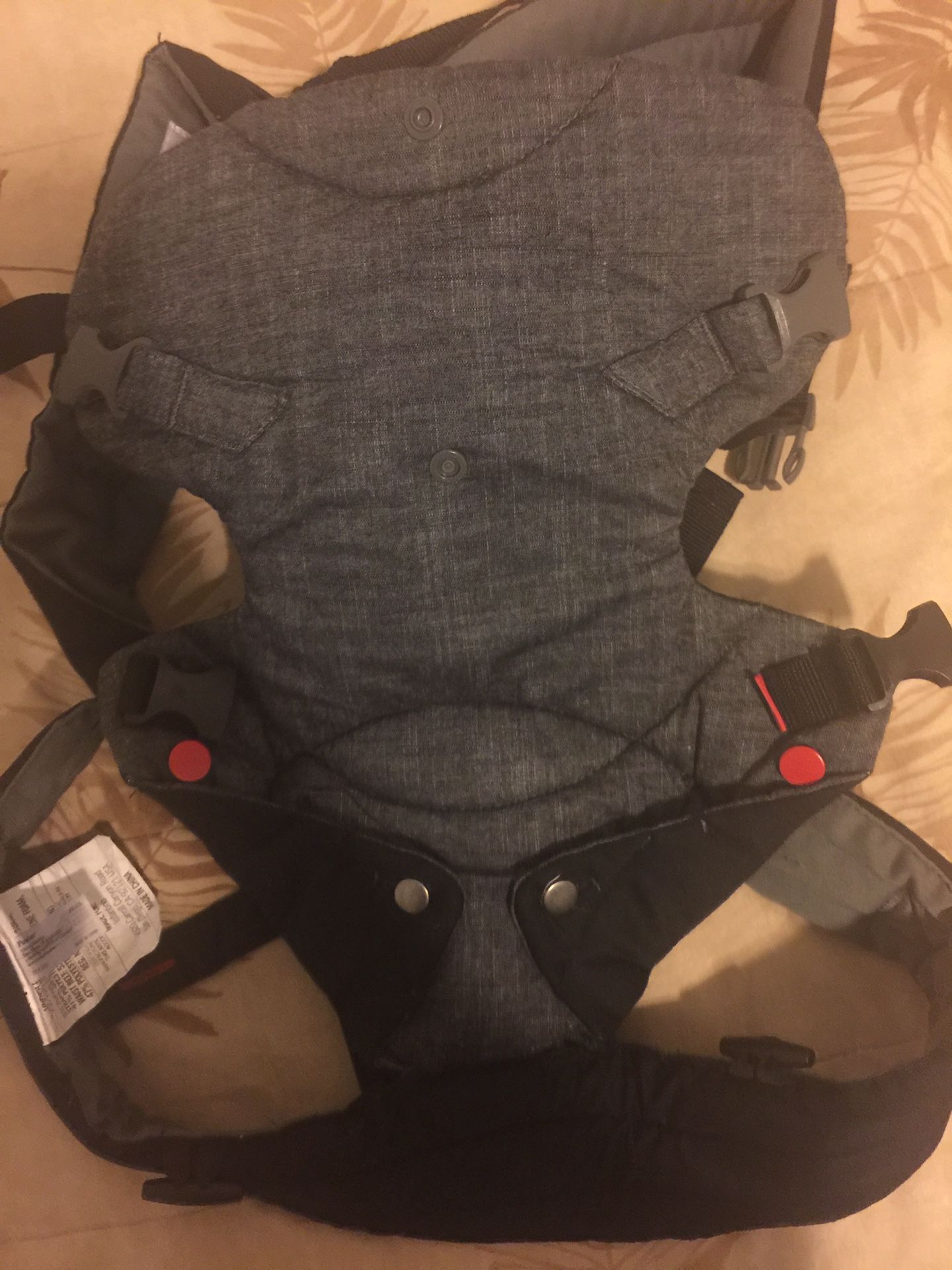 Baby carrier, holds up to 32 lbs.