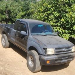 1999 Toyota Tacoma