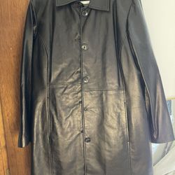 Wilson's Women's Black Leather Coat