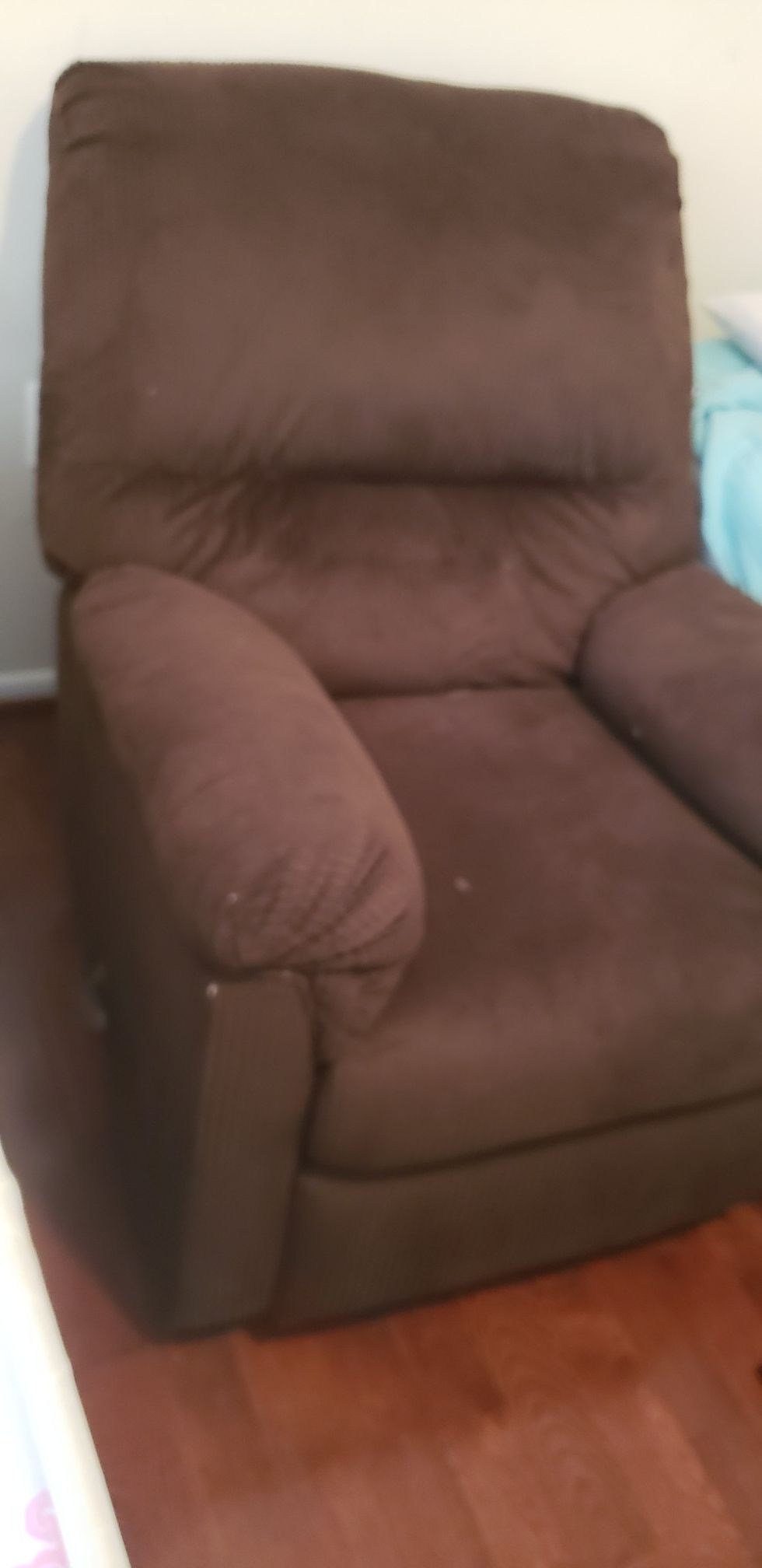 Recliner sofa