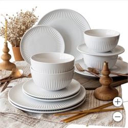 Over And Back Porcelain Dinnerware Set 12 Piece