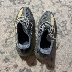 Yezzy