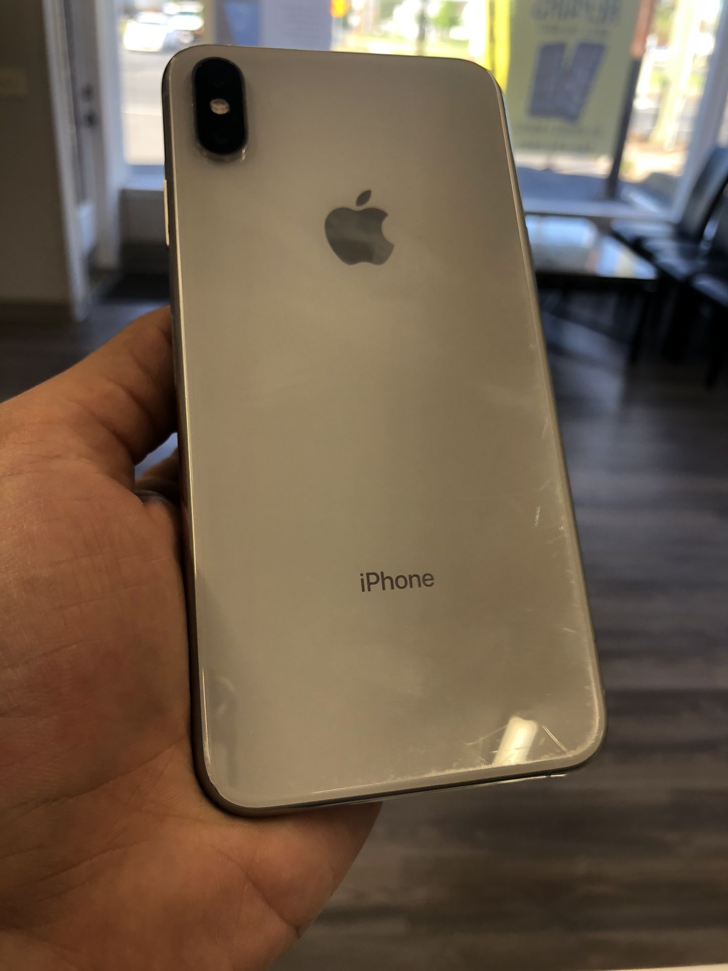 iPhone XS Max/ 64 Gb