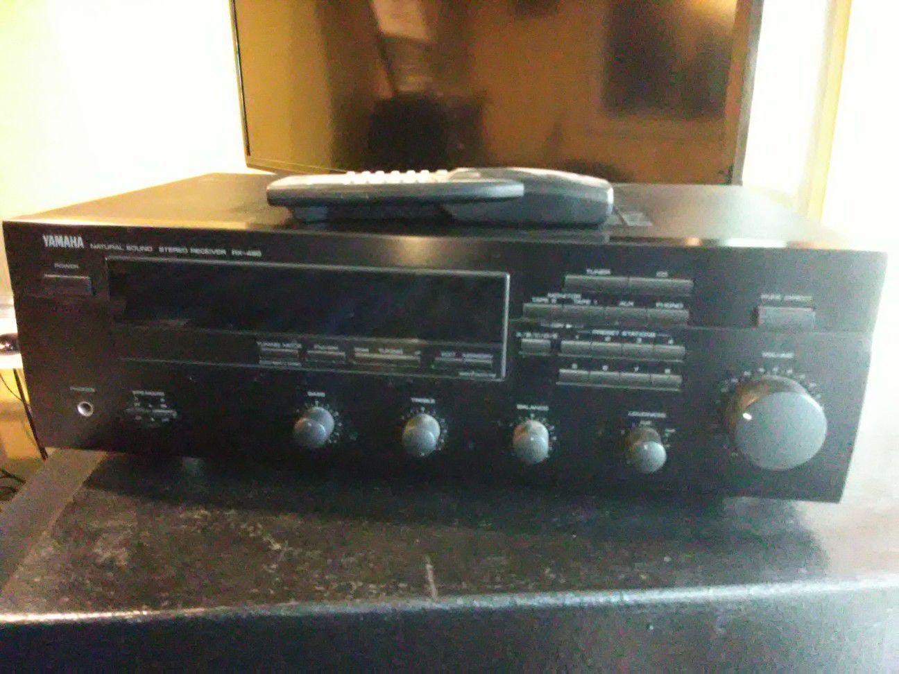 300 Watts Yamaha receiver with remote control