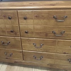 6-Drawer Dresser