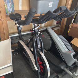 🚴 JOROTO X2 Indoor Cycling Bike – Smooth Belt Drive Spin Bike