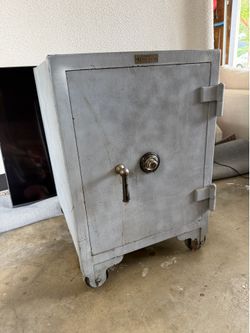 Victor Safe