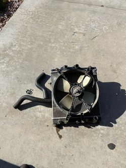 Honda civic radiator and fan