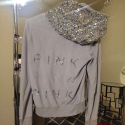 Pink Brand Hoodie Color Little Purple Size Small, Sudadera Marca Pink Color Morado Bajito Talla Pequen̈o Con Mucho Brillo Bling Bling!!
