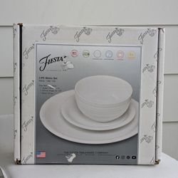 Fiesta  Bistro Dinnerware Set (Biggest Plate Missing)