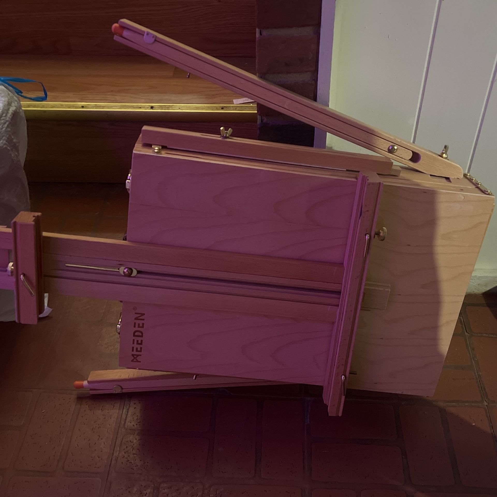 Paint Easel