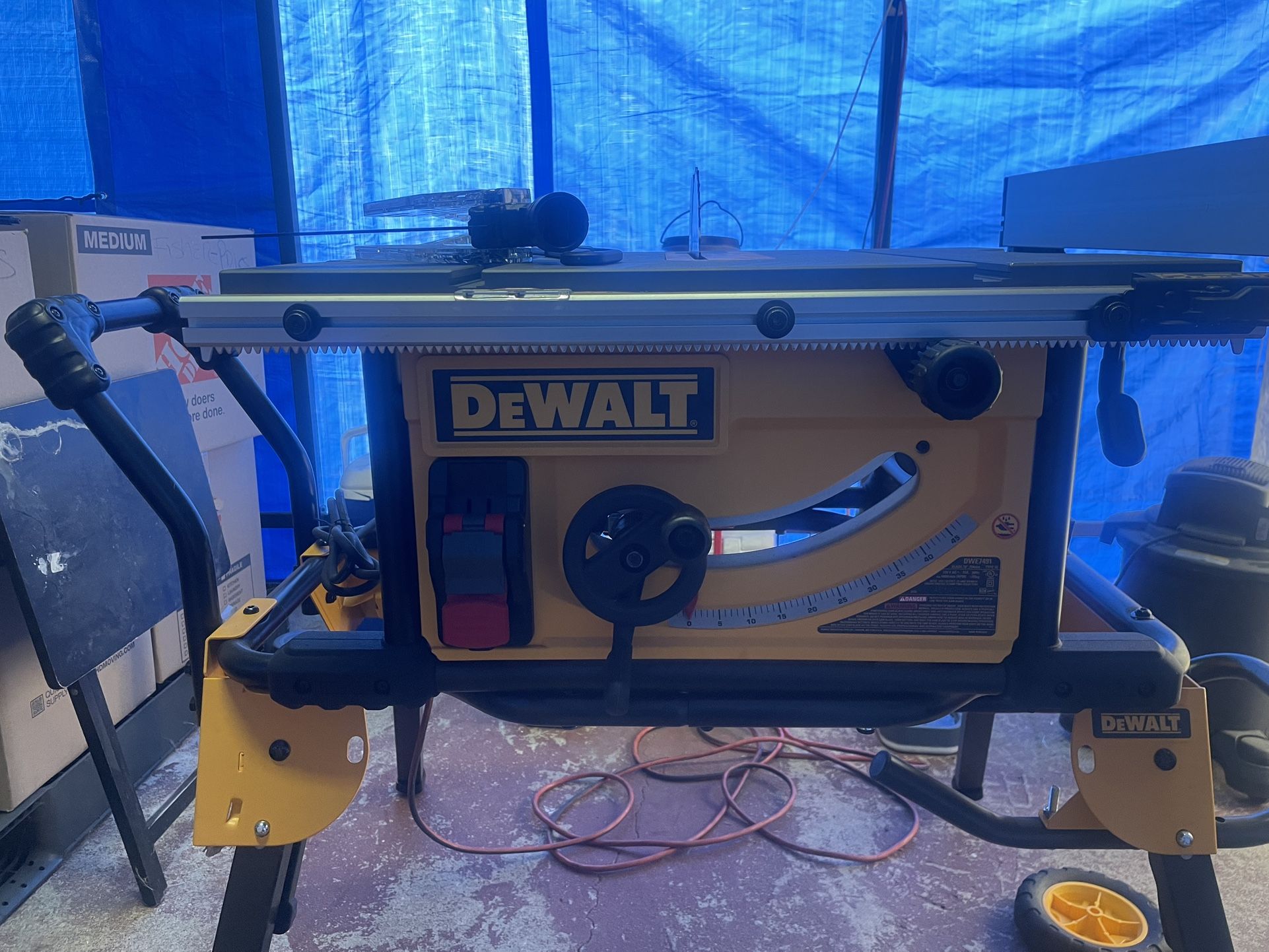 Dewalt Table Saw