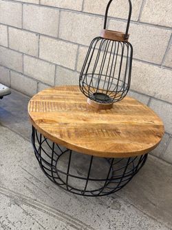 Coffee table/Boho coffee table/Round coffee table/wire and wood coffee table