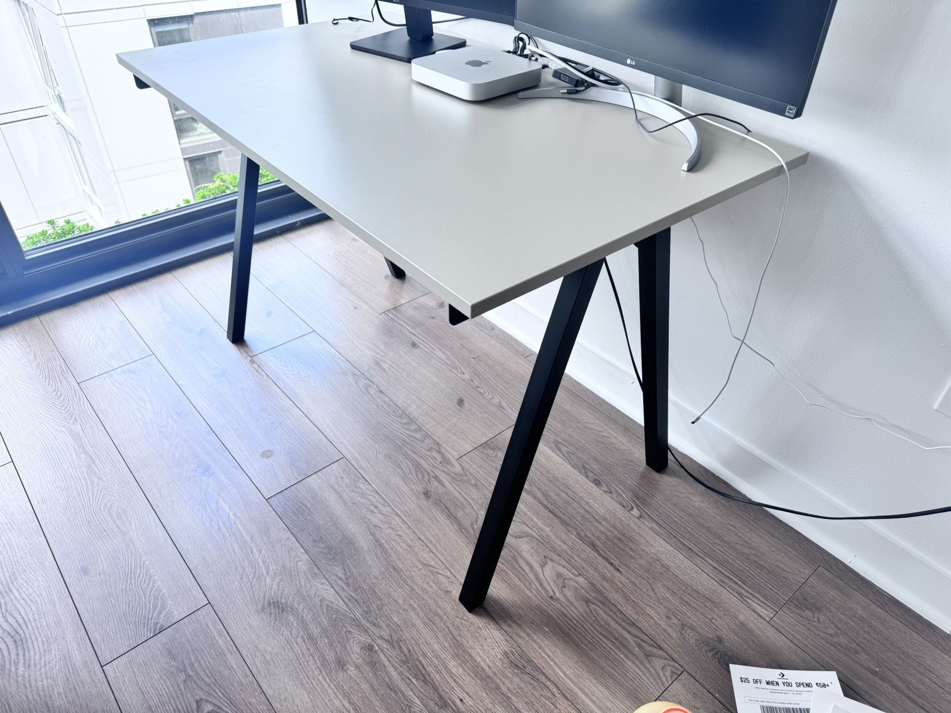 IKEA Trotten Desk