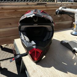 KBC Moto Helmet Large 59-60 Cm
