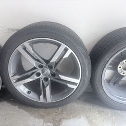 Audi OEM A4 Rims (4)  and 2 Tires 245/40/ZR18