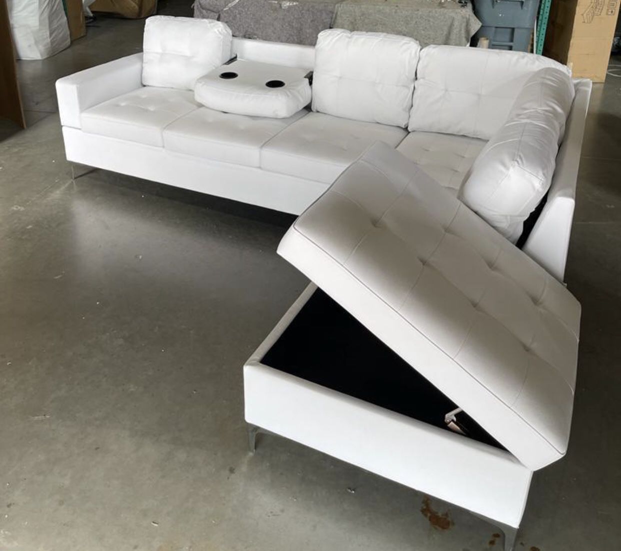 New Sectional With Cup Holder/storage Chaise We Finance $39 Initial Payment 