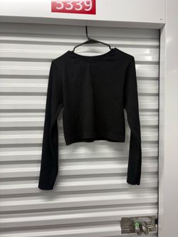 J.O&co Black Ribbed Knit Cropped Crew Neck Long Sleeve Top Size M-G / M-L
