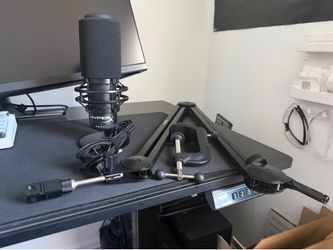 HyperX QuadCast USB Microphone w/ Samson Heavy Duty Boom Arm Stand