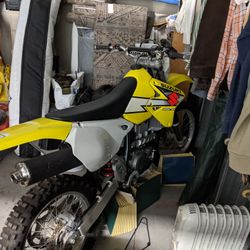 Suzuki DRZ 400E