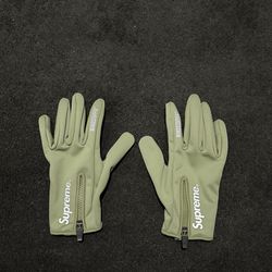 Supreme Windstopper Zip Gloves