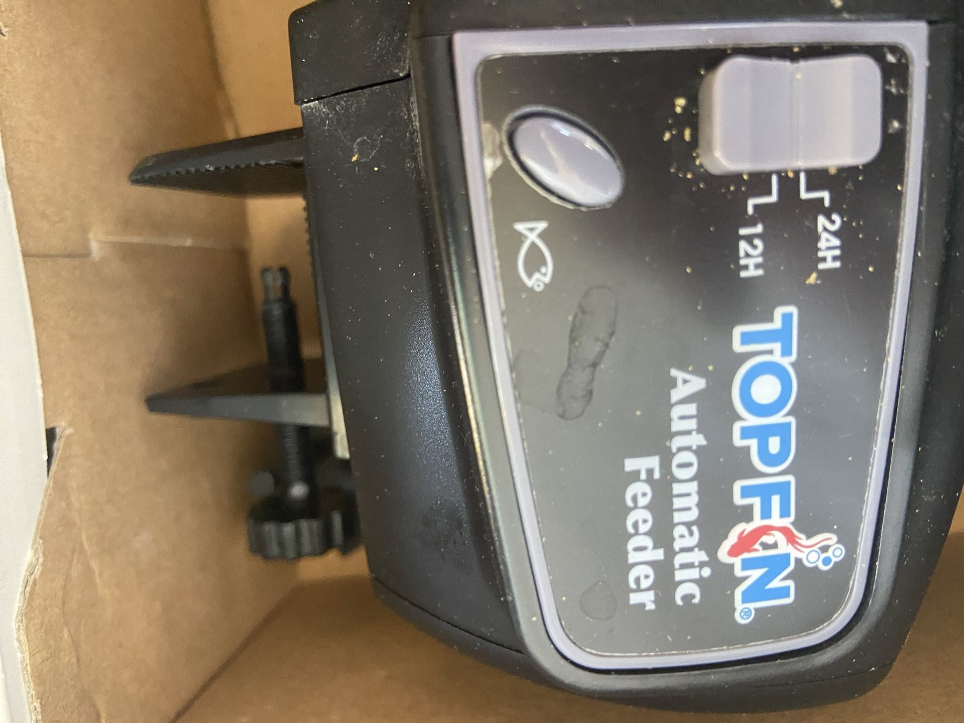 Top Fin Automatic Fish Feeder
