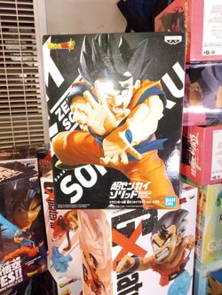 DragonBall Z bandai figurines Brand new your choice 25$ Each