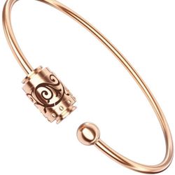 Essential Oil Diffuser Bracelet, 316L Stainless Steel Adjustable Rose Gold Bracelet with 4PCS Refill Pads, Retro Hollow Design Relaxation Bracelet Fes