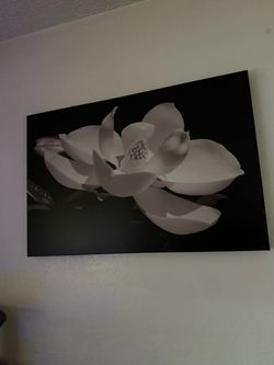 Flower and clock decor
