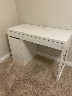 White Desk
