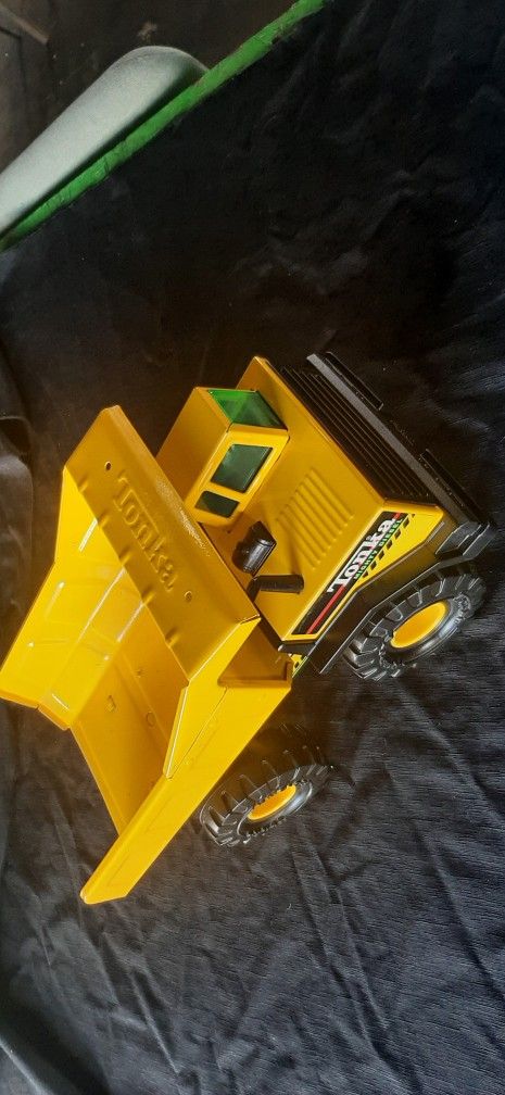 Tonka Dump Truck