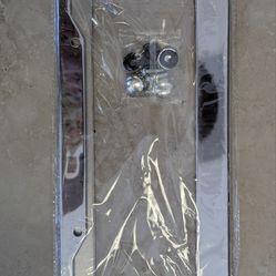 2Pcs Silver Car License Plate Frame With Screws & Caps