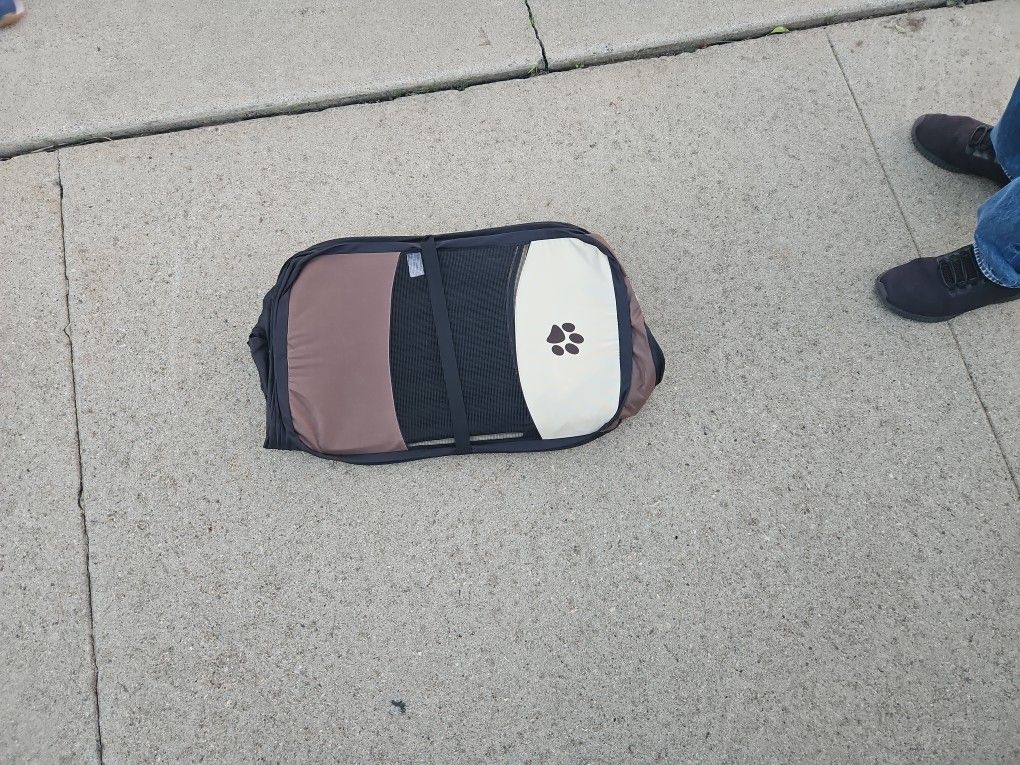 Collapsesble Portable Pet House