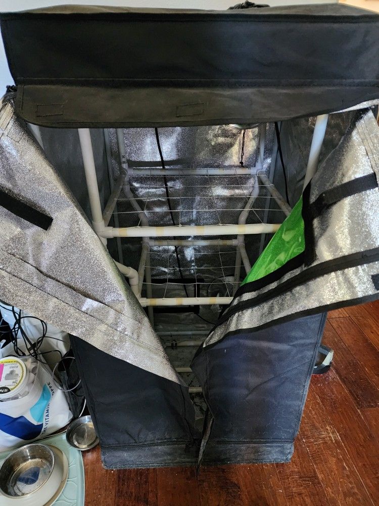 2x2x4 Grow Tent