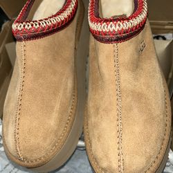 Brand new ugg slippers