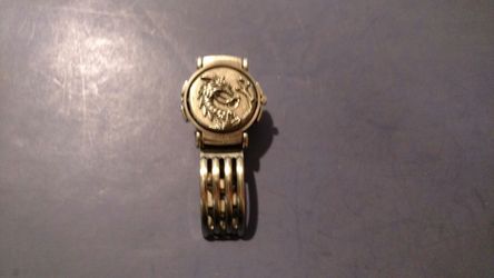 Dragon watch with hidden cover