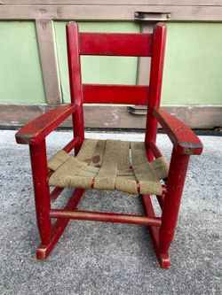 Kids free rocking chair