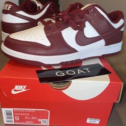 Dunk Low Team Red