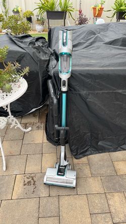 Shark vacuum cleaner