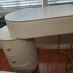 Vanity/Desk