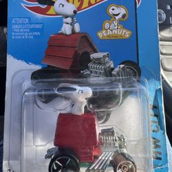 Hot Wheels Peanuts 