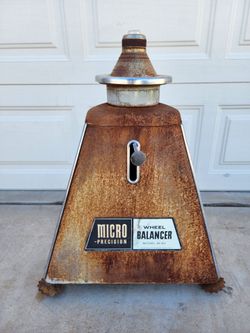 Micro Precision Bubble Wheel Balancer M-60 Garage Service Station