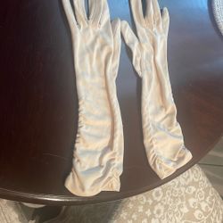 Used Vintage Woman’s Dress Gloves 
