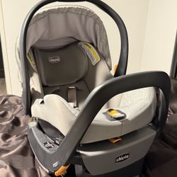 Chicco Key Fit Max Car Seat + Base