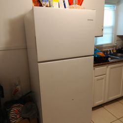 Amana Fridge 