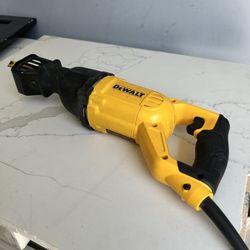 DeWalt Corded Reciprocating Saw