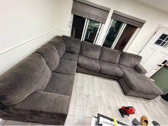Sectional sofa