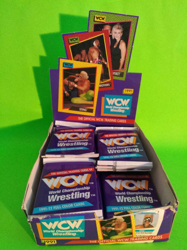 WCW SPORTS CARDS PACKS AMD BOX 90S