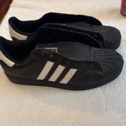 Adidas Men’s Size 10 1/2